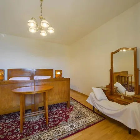 House With A Parking Space - 17868 Holiday home *